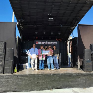 Donaci&oacute;n de la Pe&ntilde;a La Pirula a medicusmundi norte
